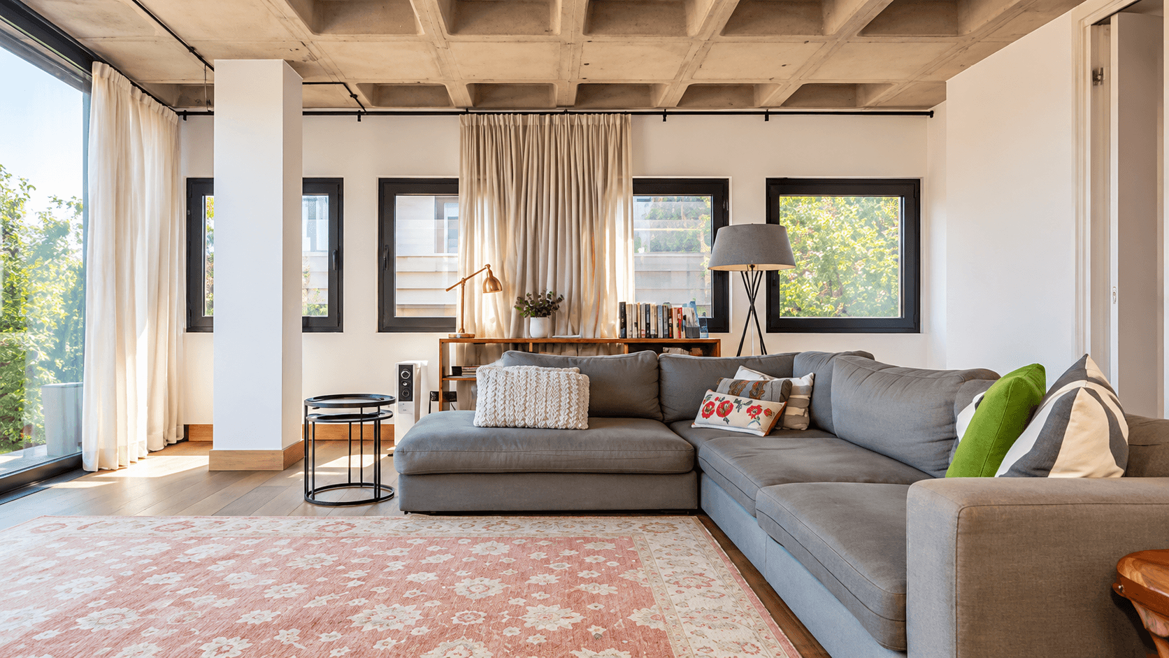 Nişantaşı Satılık Loft / Ofis (Kapalı Otoparklı)