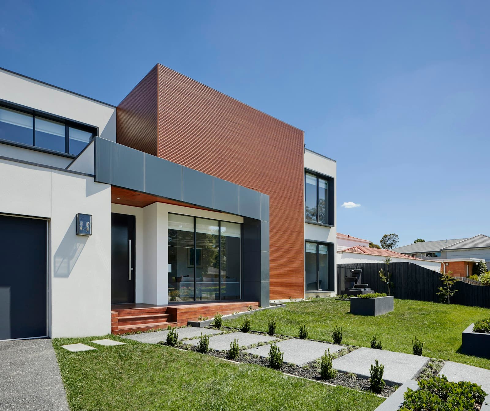 Urla'da Bağ Manzaralı Modern Taş Ev – küçük görsel 3